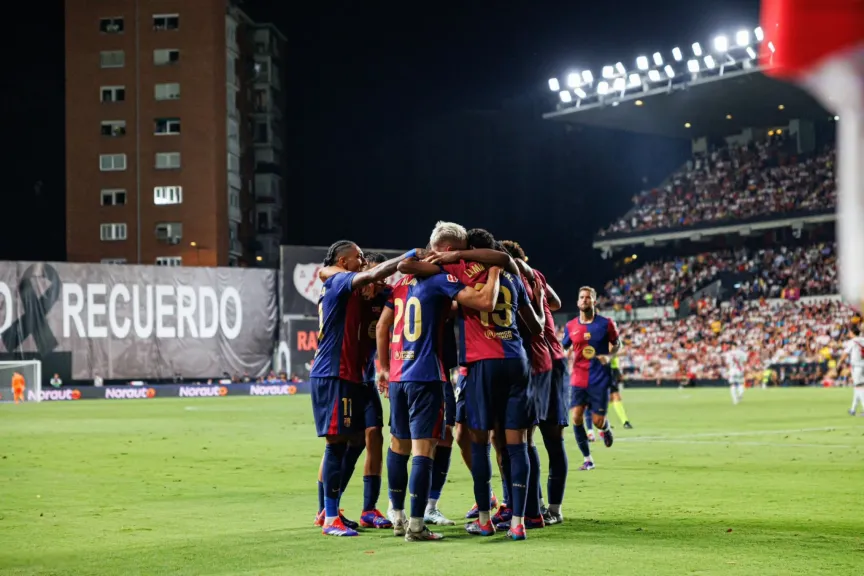 برشلونة يكتسح فالنسيا 6-0 ويواصل تألقه في الدوري الإسباني