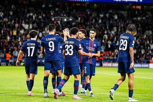 باريس سان جيرمان يكتسح أتالانتا 4-0 في دوري أبطال أوروبا