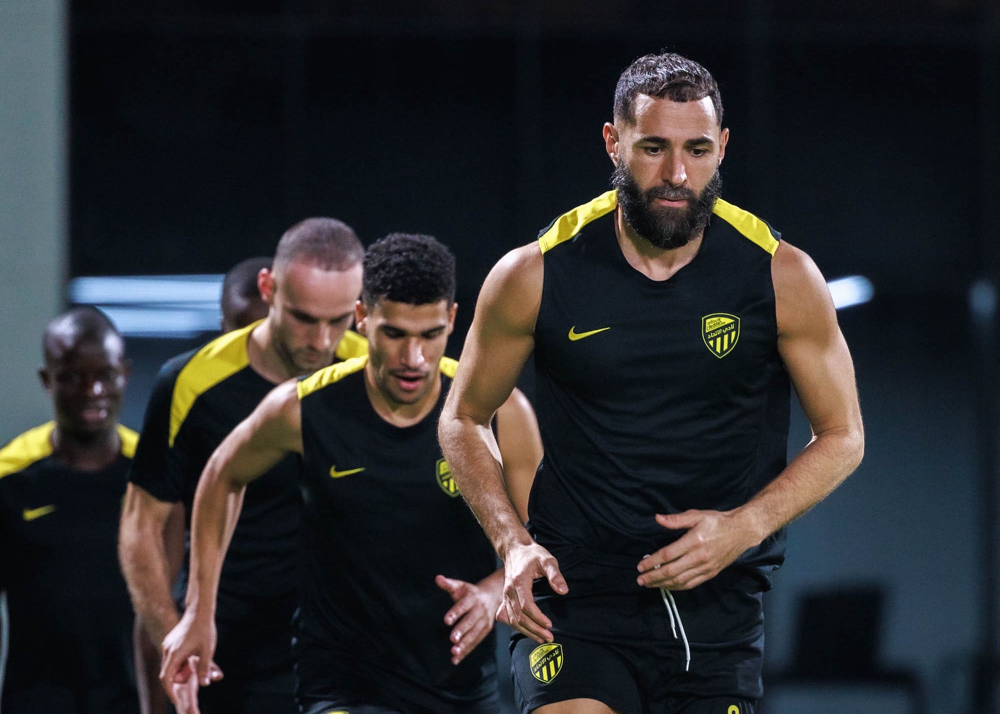 الاتحاد يستعيد بنزيما قبل الكلاسيكو المنتظر أمام الهلال
