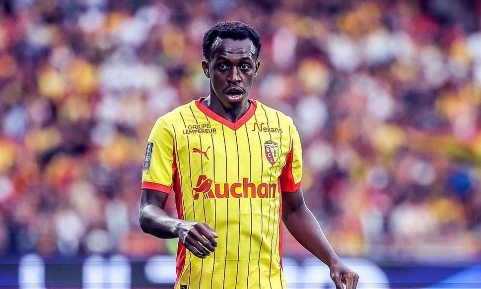 سعود عبد الحميد يتمسك بحلمه الأوروبي.. الهلال والنصر يترقبان